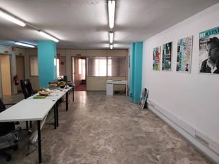 Lloguer Oficina  Plaça sant joan. Oficina en alquiler en centre històric25007