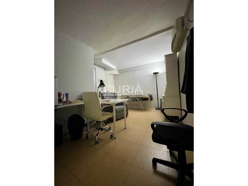 Foto 6d0e33cf-8856-4826-9f74-389bc510e83b. Alquiler local comercial en Instituts-Universitat Lleida