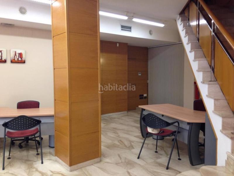 Foto 767075a5-0aea-4381-a0f0-a6d5db16af97. Oficina  en venta en príncep de vianaclot25004 en Lleida