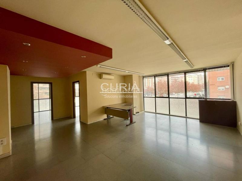 Foto 135f64e9-a74a-49a0-9b62-1367d6a7322d. Locale commerciale in Mariola Lleida