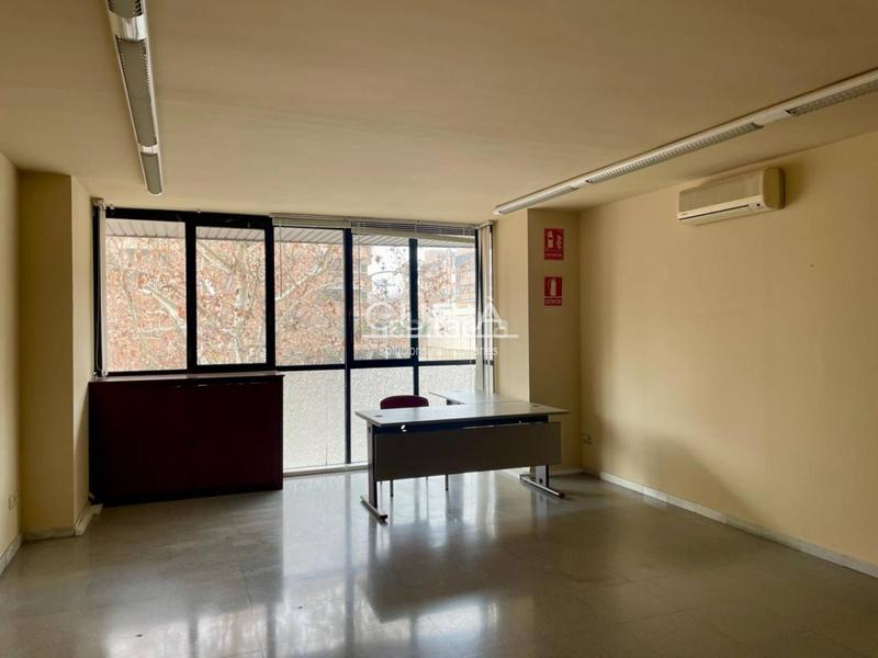 Foto 7f65dccb-d141-4bc0-a6d8-1bd8f385f438. Locale commerciale in Mariola Lleida