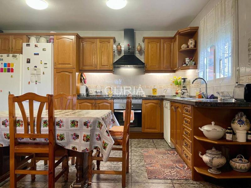 Foto 039b5bf8-62ac-4ecb-b15a-b0a6f5f0665a. Chalet fantástico chalet de venta en llivia en Llívia Lleida