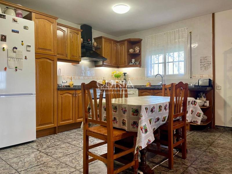 Foto 4c8242a3-0c88-4b08-9abe-92345acd6937. Chalet fantástico chalet de venta en llivia en Llívia Lleida