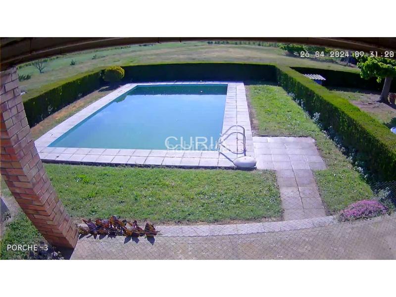 Foto 6c6804b6-144a-429e-beca-97d5e793e613. Chalet fantástico chalet de venta en llivia en Llívia Lleida