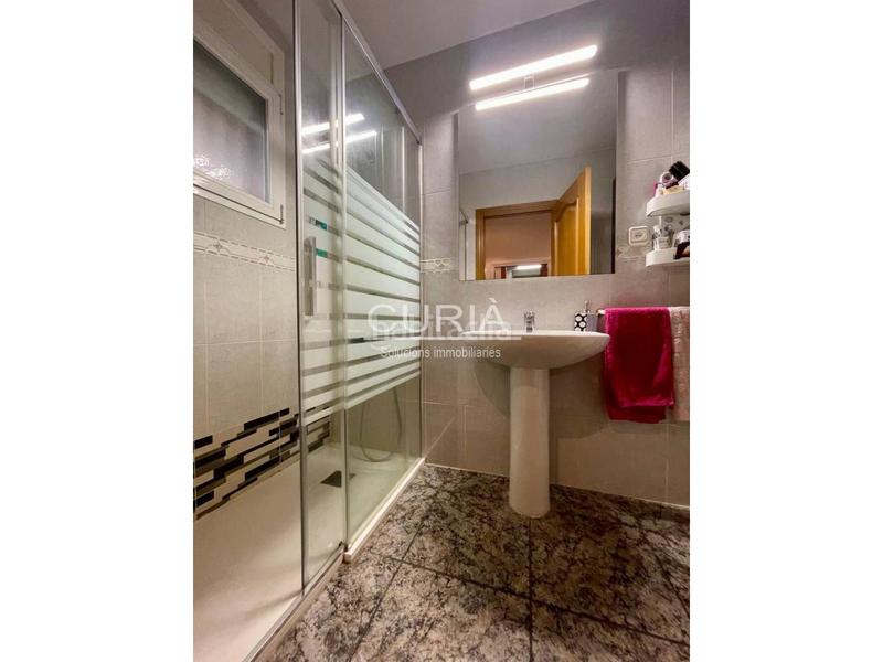 Foto 82476c3a-d9a4-4750-bd7a-dab7550d85d8. Chalet fantástico chalet de venta en llivia en Llívia Lleida