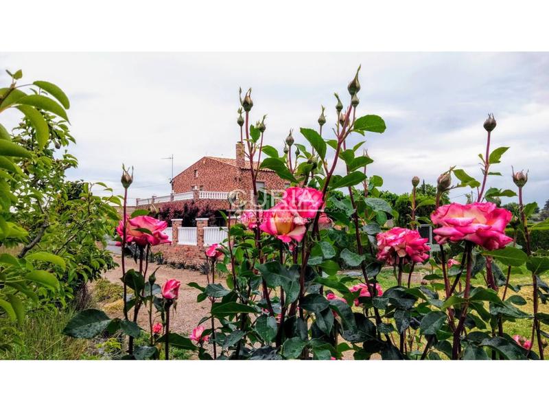 Foto c244509b-b7cc-4472-941f-480f8b26dcd7. Chalet fantástico chalet de venta en llivia en Llívia Lleida
