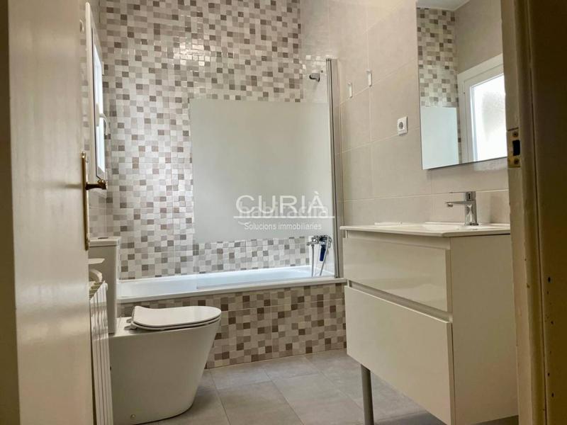 Foto d499a488-8692-4e8f-a562-79d9d26cc390. Rent flat with heating in Instituts-Universitat Lleida