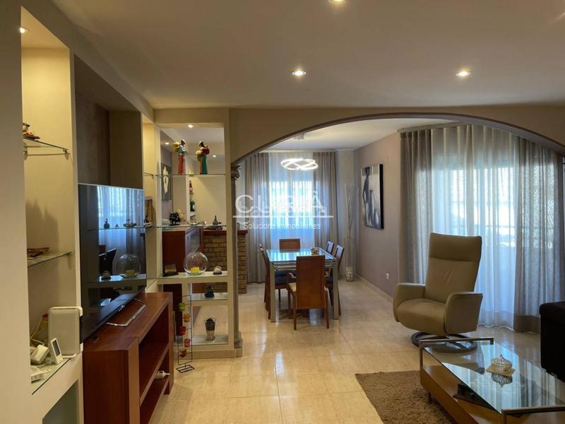 Foto e6a599da-76f3-4f01-bbcb-f02bd2796d7d. Miete etagenwohnung mit heizung parking in Torrefarrera