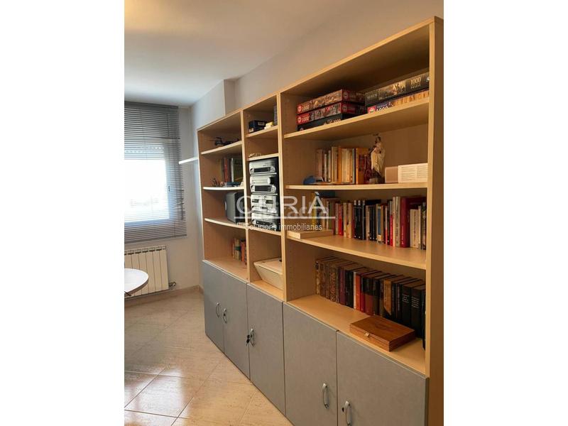 Foto f36aea68-848d-48f4-9e90-11d9307989e2. Miete etagenwohnung mit heizung parking in Torrefarrera