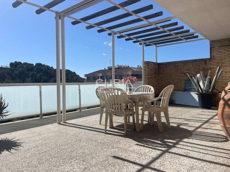 Foto f8e443e4-3ec0-45e9-b5c2-6cc1dbec18bc. Dúplex amb calefacció a Instituts-Universitat Lleida