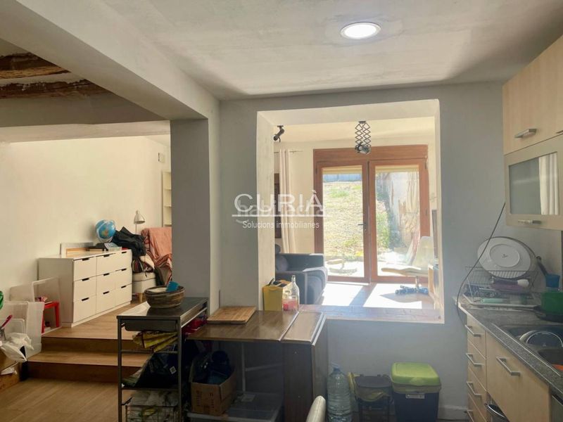 Foto 89c87632-0a6c-4968-b045-aba7942c9266. Casa amb calefacció aparcament a Menàrguens