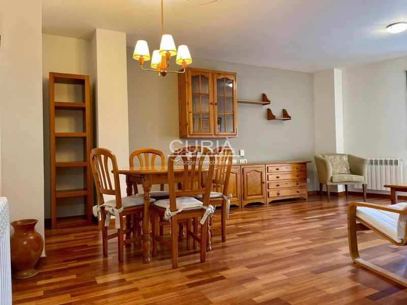 Foto afe6b0c8-1e33-4e6e-84ef-5480b89245b8. Apartament amb calefacció aparcament a Instituts-Universitat Lleida