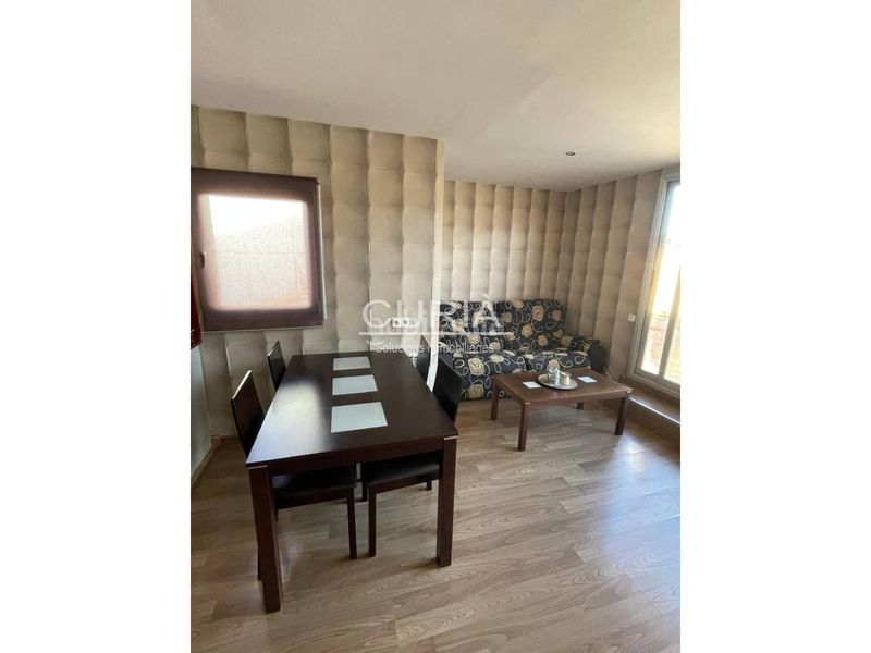 Foto bd8f32de-a3e3-46a0-b3e5-e19c1697c6d9. Apartament amb calefacció a Centre Històric Lleida
