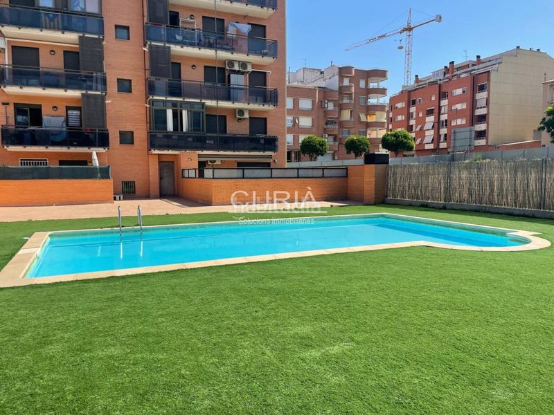 Foto 526ef336-8a02-4c86-ba0a-4c63b445f056. Pis amb calefacció aparcament piscina a La Bordeta Lleida