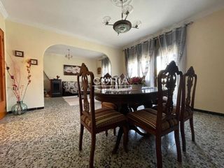 Pis a Alfarr�s. Venta de piso en alfarras con trastero comunitario