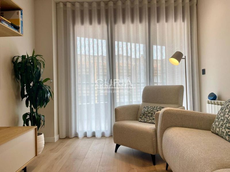 Foto 754b3b4b-8f3f-435a-a20a-bd5ea0bba447. Apartament amb calefacció aparcament a Cappont Lleida