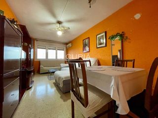 Flat in Joc de la Bola - Camps d'Esports