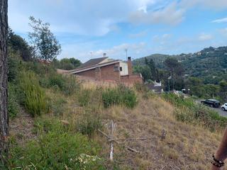 Terreny residencial a Palafolls. Terreno con proyecto