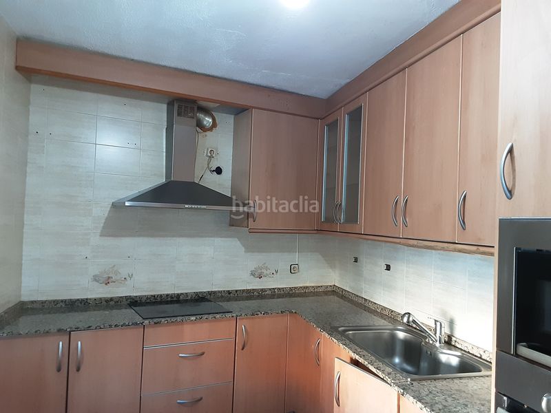 Foto fff80dcf-c788-486c-b660-8fbd1f96683a. Casa amb calefacció a Vista Alegre Mataró