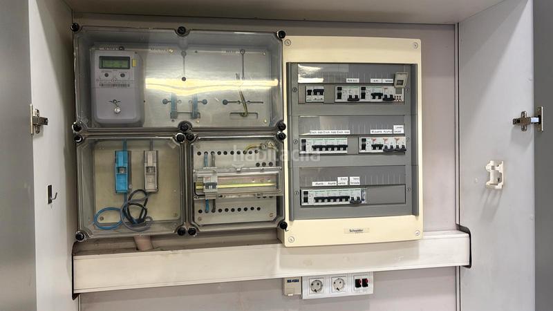 Foto 06c27ee6-d980-4dc5-80e4-fd43750501da. Alquiler local comercial como nuevo. centro total. salida de humos en Mataró