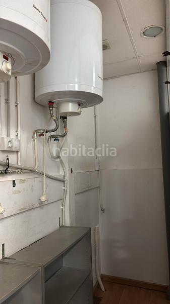 Foto 3bf2cf29-d1f9-42fa-bc07-4c29674b21c4. Location local commercial dans Centre Mataró