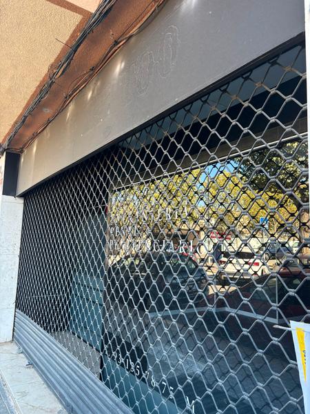 Foto a8a0d9af-f919-429a-b169-366533c1e846. Local comercial local oficinas o pequeña tienda en Mataró