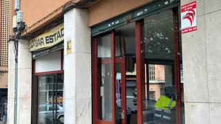 Locale commerciale  Carrer estadi. Bar. local en venta. esquinero
