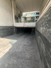 Aparcament cotxe  Avinguda vila de blanes. Gran plaza de parking en fenals – lloret de mar