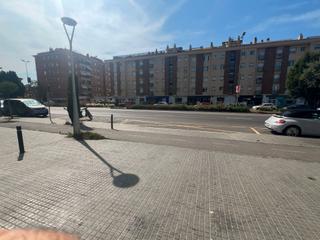 Parking coche  Avinguda vila de blanes. Gran plaza de parking en fenals – lloret de mar