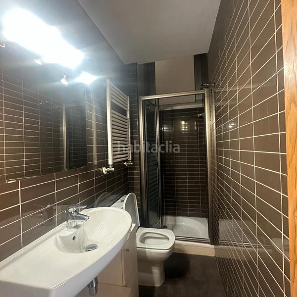 Foto cacf4e14-12ca-46ec-9144-85a216cc0277. Zweistöckige wohnung mit heizung in Centre Mataró