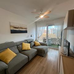 Piso en Centre. Tres habitaciones. reforma total