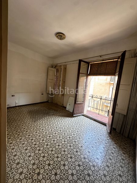Foto e04ea5cb-e274-44f3-9e24-d0ba2e973366. Àtic a Centre Mataró