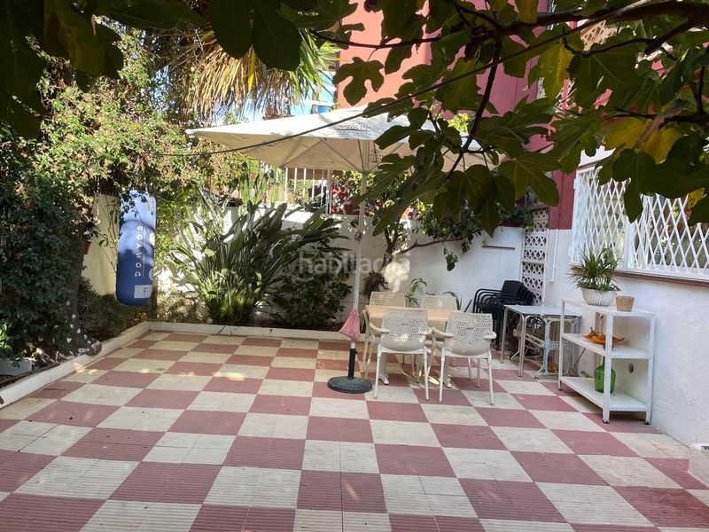 Foto 2f3e6989-ec7c-4740-bf40-28d329bd9dfe. Planta baja  reformada. terraza y parquing privado en Calella