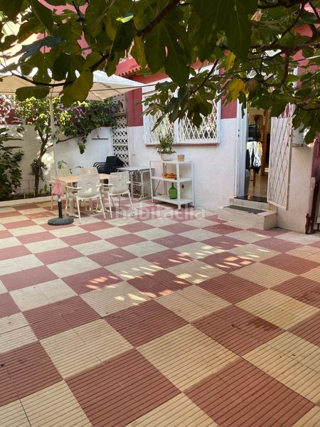 Foto c3f7b499-347b-45ec-8a98-63e215bcd7c5. Planta baja  reformada. terraza y parquing privado en Calella