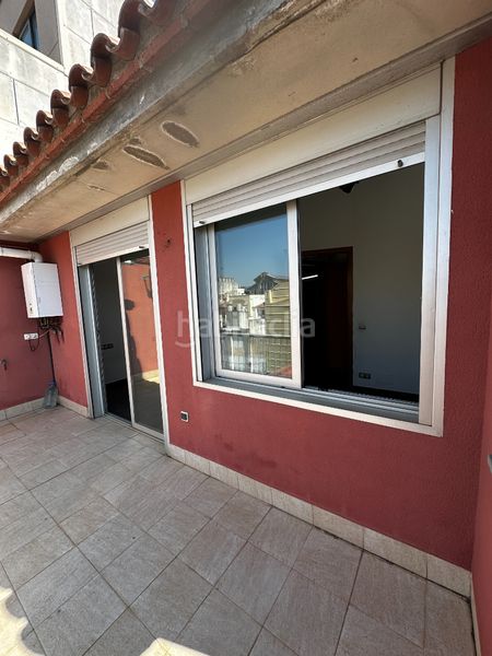 Foto fd56ac74-2ee0-4a38-8e64-17f4b9db3624. Duplex con riscaldamento in Centre Mataró