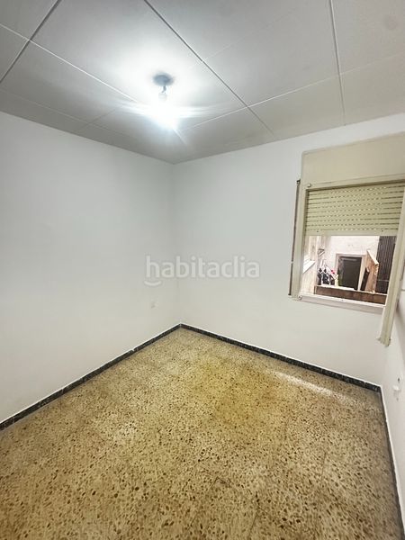 Foto f0e61b58-1c64-43a4-b9a3-d67e5ac3c474. Planta baixa a Cerdanyola Sud Mataró