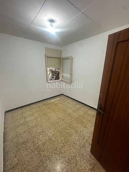 Foto f9e8d72d-782c-42e5-91d5-1e35235d0bec. Planta baixa a Cerdanyola Sud Mataró
