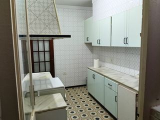 Planta baixa a Cerdanyola Sud. Tres habitaciones. planta baja