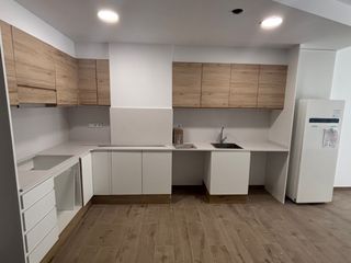 Etagenwohnung  Carrer sant isidor. Obra nueva. piso grande.