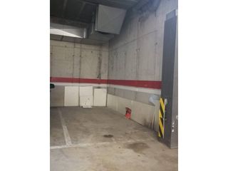 Parking coche  Eduard farrés. Plaza de parkig en venta. zona alta de canet.