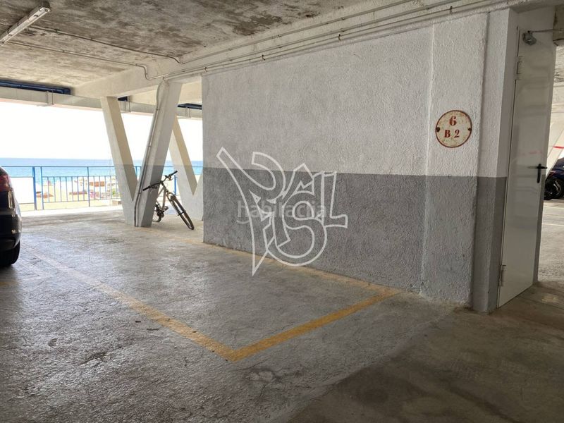 Foto 0acb2a9e-2155-4d40-8f77-a35a15a92083. Rent car parking in Canet de Mar