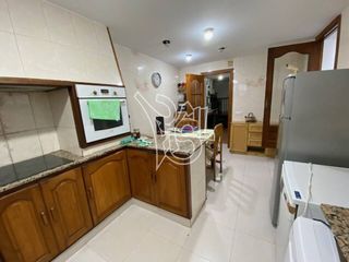 Location Maison jumelée  Calle cedró. Casa adosada en el centro