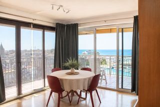 Location Appartement  Passeig del mar. Pis a primera línea