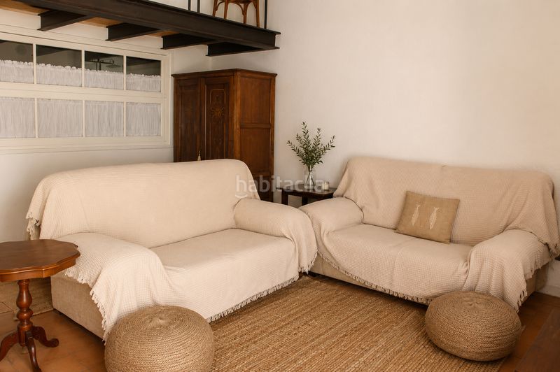 Foto 1b9853ce-3f60-46b8-8aef-be980f0bfe94. Alquiler loft  vintage amb garatge al centre en Palamós