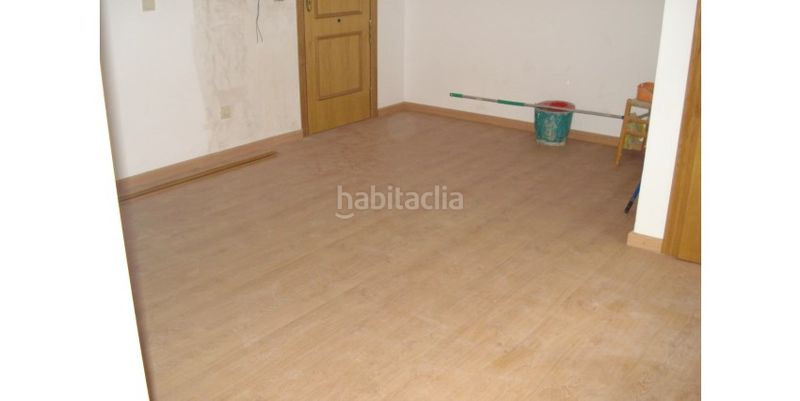 Foto e7b4bac4-0e20-4e22-a226-94597b08d112. Pis a Centro puerto Sagunt