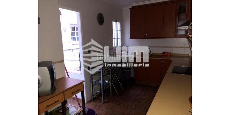 Foto c468d5eb-7ee5-4fad-8b62-eba13d58be41. Pis amb calefacció a Avenida de Abril-9 de Octubre Sagunt