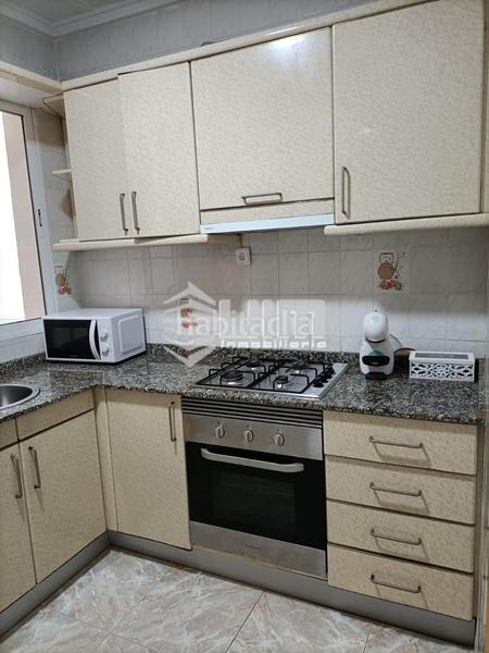 Foto 080e3a44-365a-4c2c-ab4c-edba82dc7e5e. Pis a Avenida de Abril-9 de Octubre Sagunt