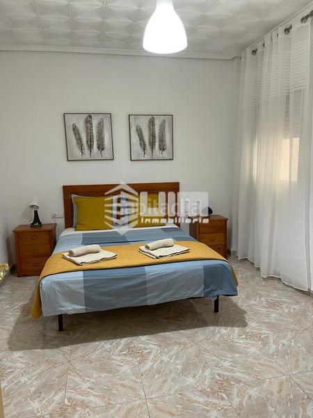 Foto 16fc3d61-ecee-41e6-9d80-cbbc205db4c7. Pis a Avenida de Abril-9 de Octubre Sagunt