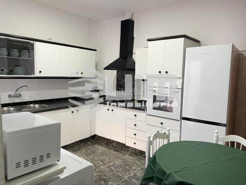 Foto 5eded71e-07d2-4f5a-b492-dfdd0edc7182. Piso ref 20261piso semireformado en venta en puerto o, de 100 m, en 1 planta, sin ascensor, 3 habitaciones, 1 baño, amueblad en Sagunt