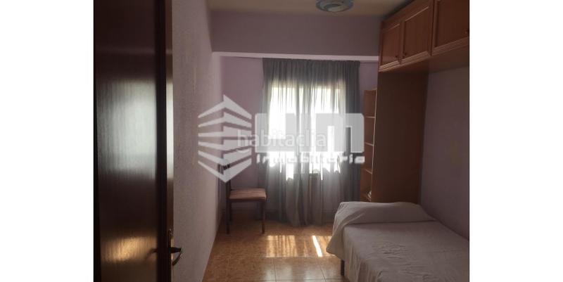 Foto cdd3c022-73f8-47d3-99d4-e3cc783e6b04. Àtic amb calefacció a Avenida de Abril-9 de Octubre Sagunt